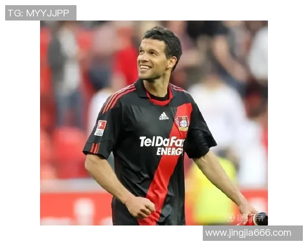 孙兴O的足球传奇之路：从青涩少年到世界顶级球星的成长故事