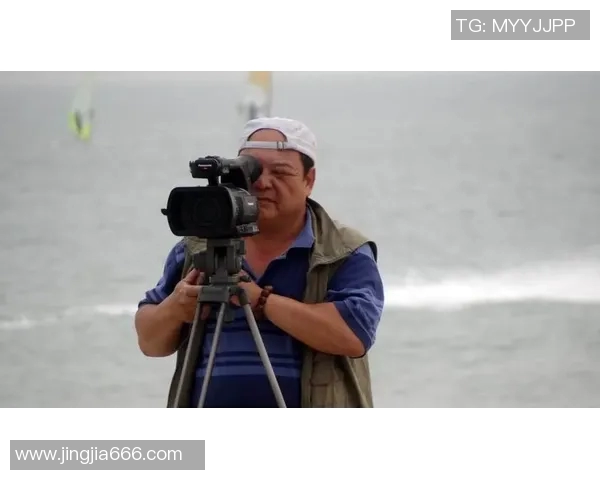 香港足球队精彩比赛直播全程回顾与分析，助你了解赛事动态与球员表现