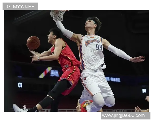 广厦对阵上海精彩回顾视频分析及赛后亮点总结